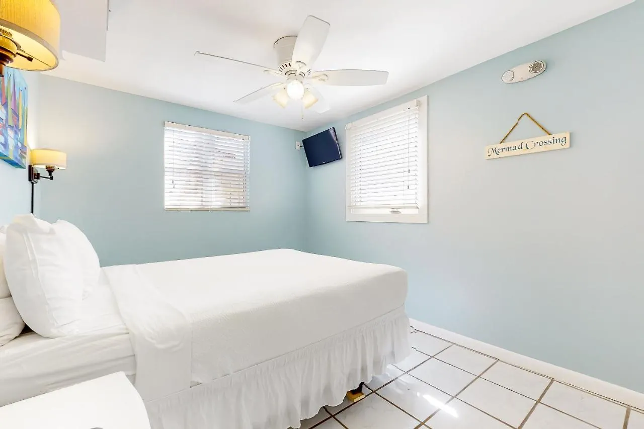 Southernmost Retreat Apartment Key West